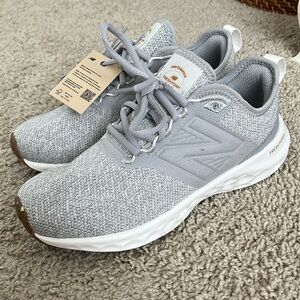NWT New Balance Women’s Fresh Foam SPT Running Shoes Size 7